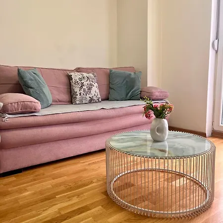 Vedran's Place Apartment *