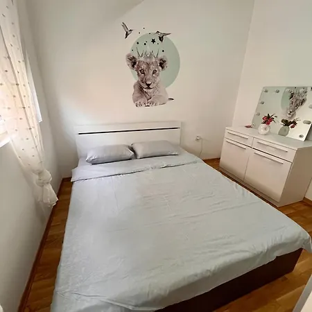 Vedran's Place *